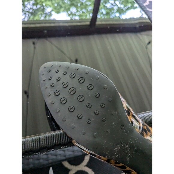 Easy Spirit AntiGravity Heels Womens Size 8.5 Leopard Print Pumps Patent Leather - Picture 10 of 13